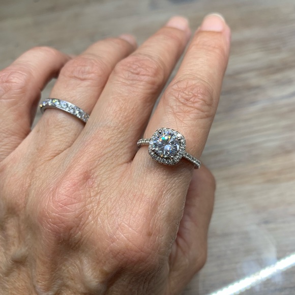 1 Carat Solitaire CZ Ring Size 7 - Picture 3 of 17